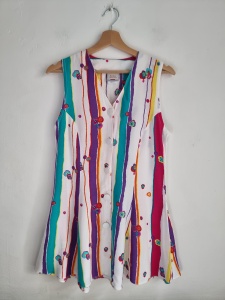 Hot Zone female touch vintage top S 36 wiskoza