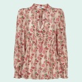 esme-blouse-viscose-skjorte-bluse-i-lys-med-blomsterprint-i-pink.jpg