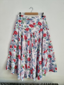 Vintage jasna spódnica w kwiaty M 38 floral 