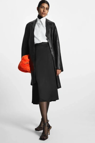 cos-a-line-satin-skirt (1).webp