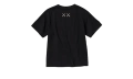 uniqlo-t-shirt-kaws-black-graphic2.webp