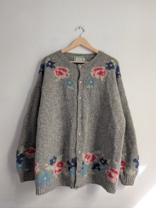 Jackpot by carli gry grey shetland wełniany szary sweter kwiaty L / XL