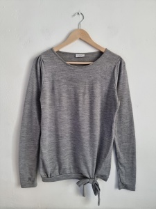 Wooland norway M szara bluzka finest merino 38 z wiązaniem